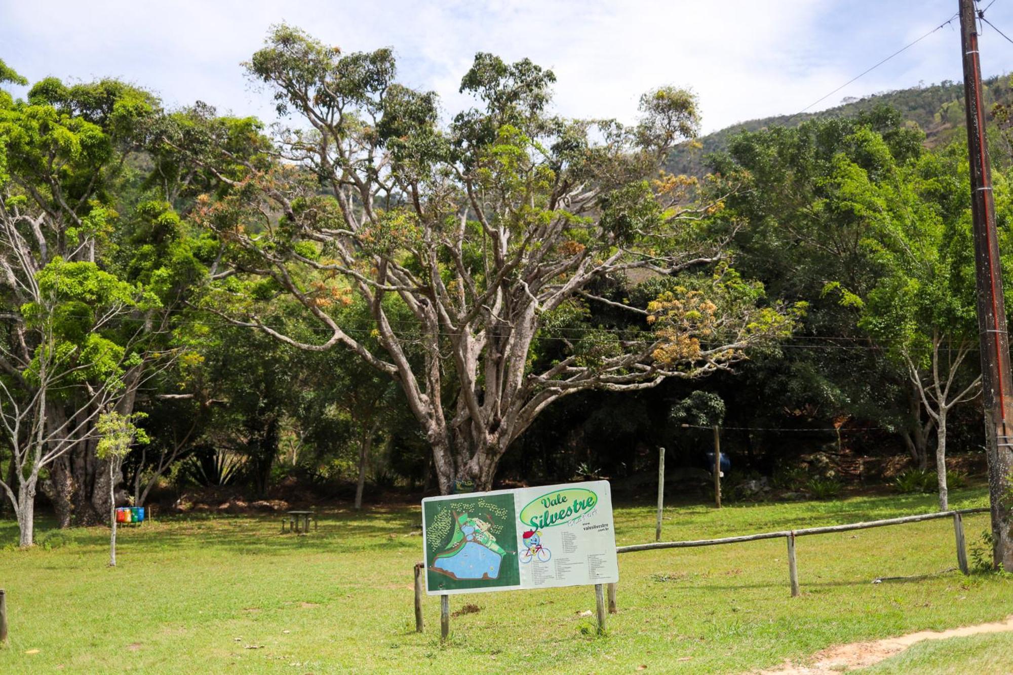 Vale Silvestre Eco Park Hotel Governador Valadares Exterior photo