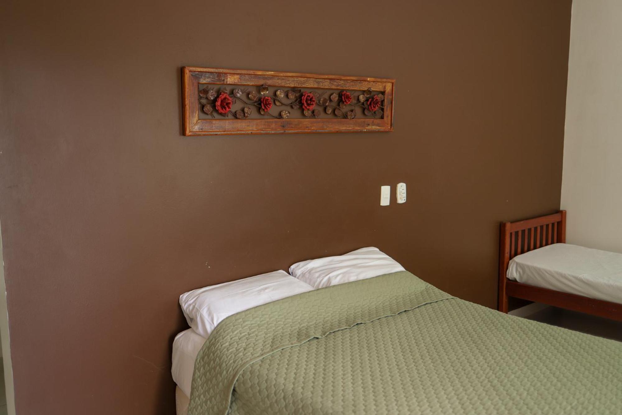 Vale Silvestre Eco Park Hotel Governador Valadares Exterior photo